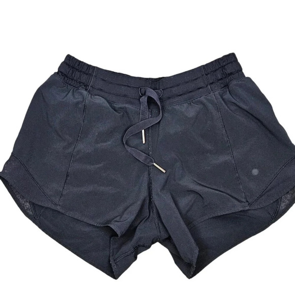 Lululemon Shorts Black Size 4 Mesh On Side Back Zip Pocket Hidden Inside Pocket - Picture 8 of 8